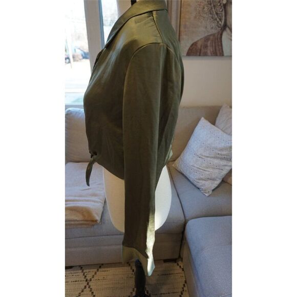 Aritzia Wilfred Tie Front Blouse in Bitter Sage - Size XS - Picture 5 of 15